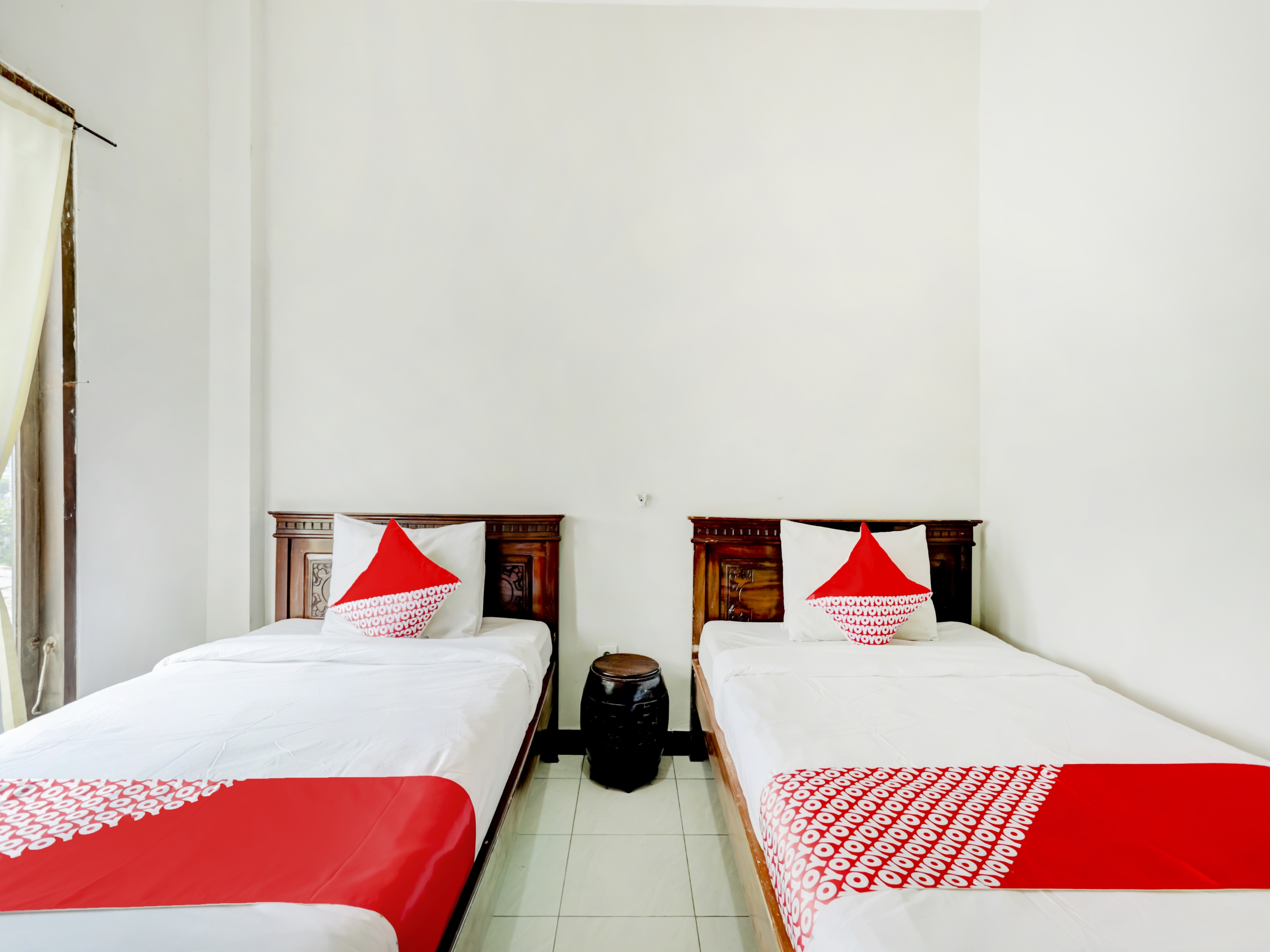 Hotel Warta Dua 6/19