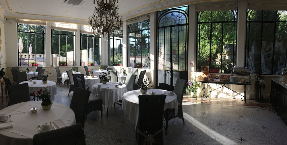 La Villa Eugene 50/64