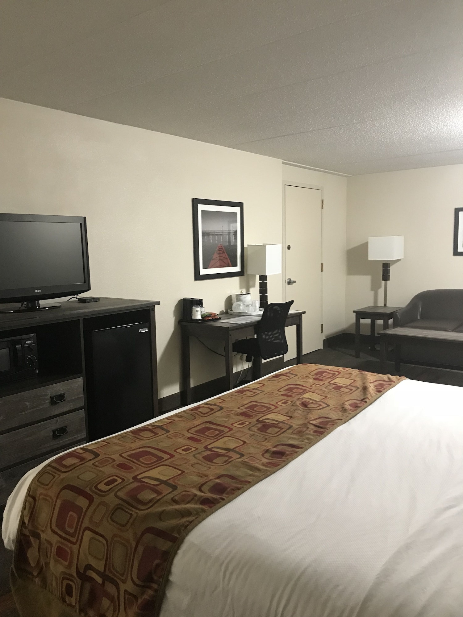 غرفة قياسية كبيرة بسرير كينج، Best Western Kelly Inn 3/5