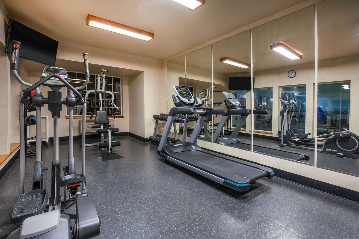 La Quinta Inn & Suites by Wyndham Eugene 24/41