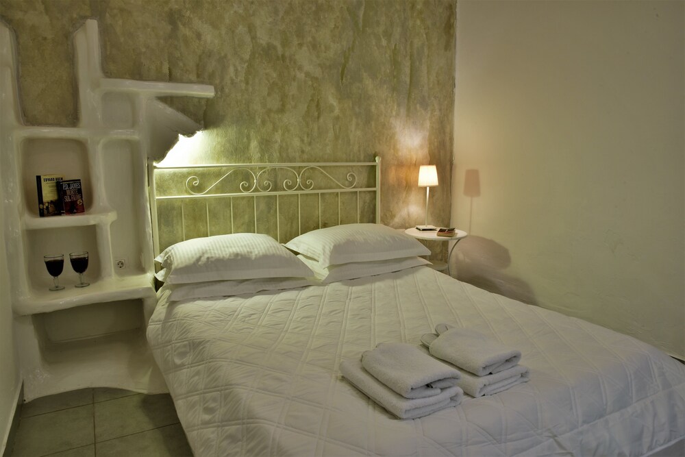 Adamas Hotel 13/23