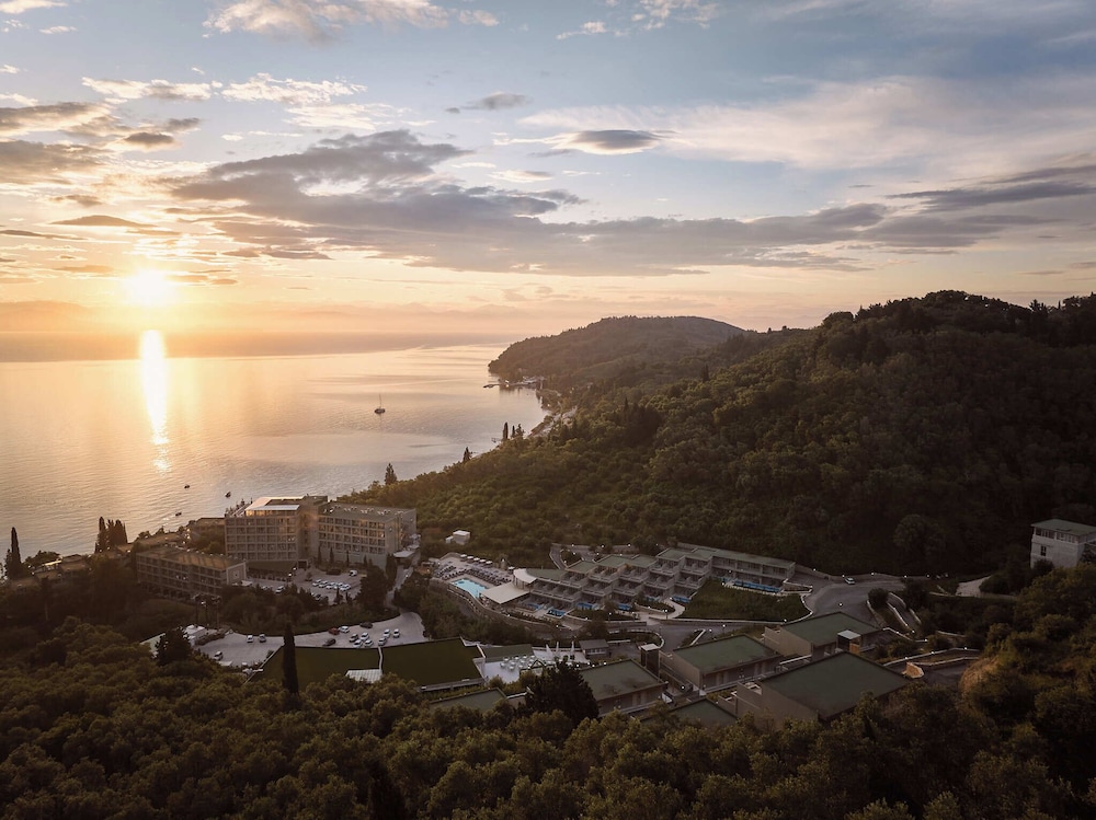 Mythos Palace Resort - Adults only 65/70