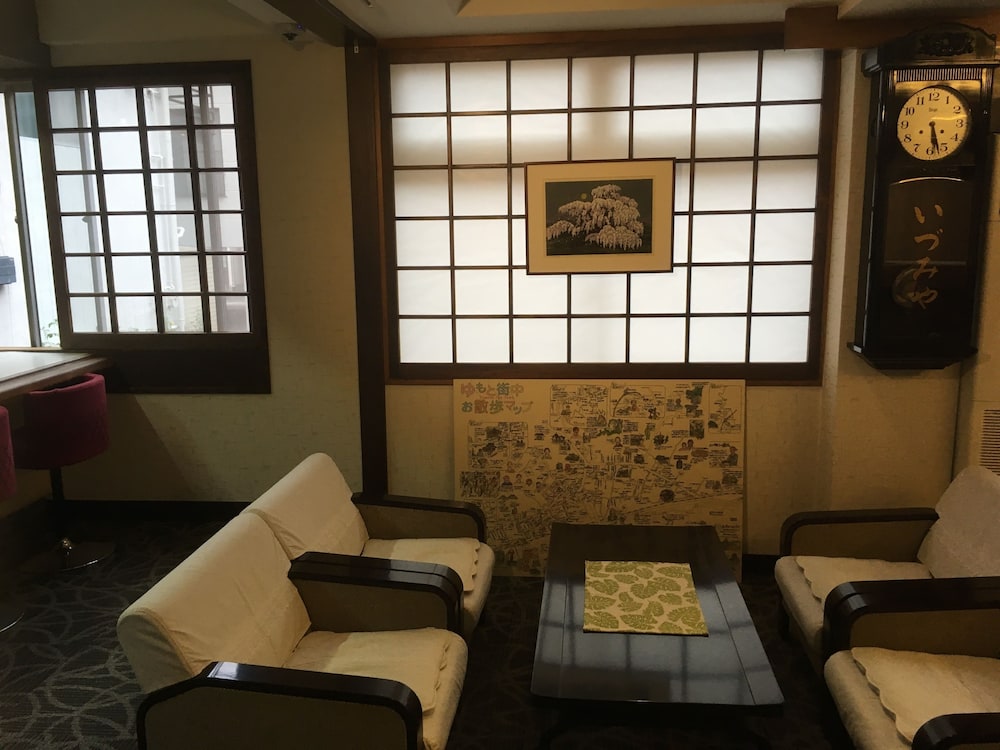 Hotel Izumiya 47/68