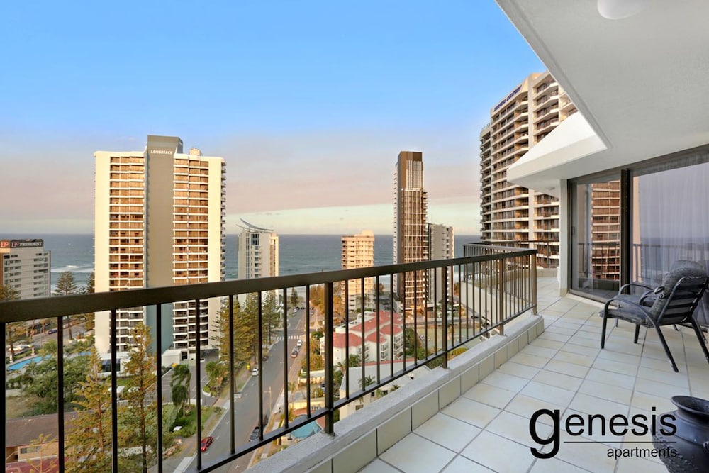 Genesis Holiday Apartments 5/76