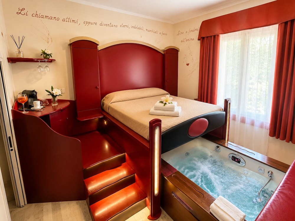 Albergo Butterfly 34/63