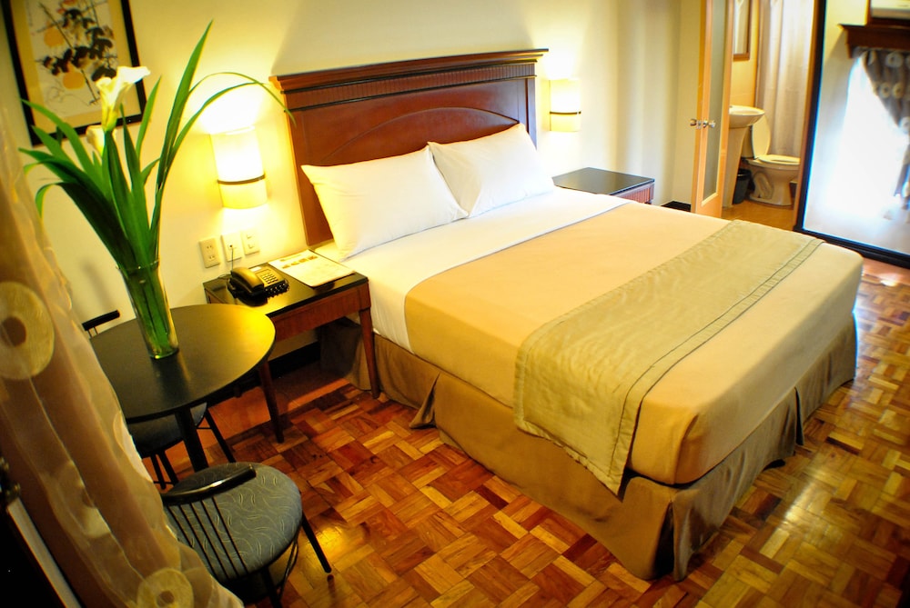 Fersal Hotel P Tuazon Cubao 31/55