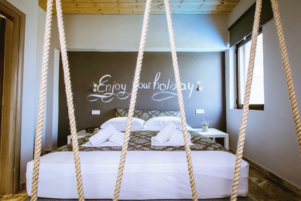 Gregory Comfort Hotel 15/46