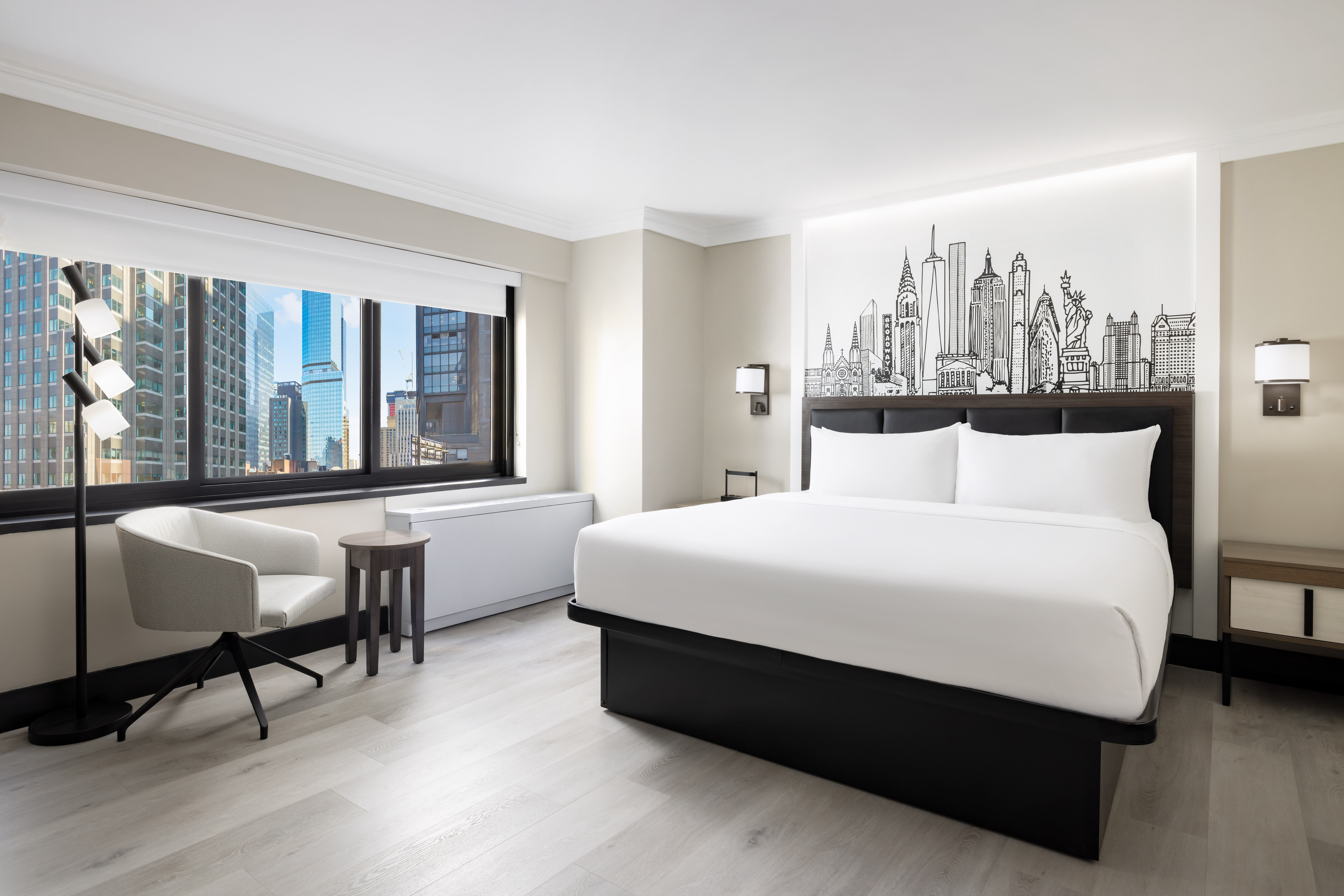 Crowne Plaza Manhattan Times Square by IHG 30/90