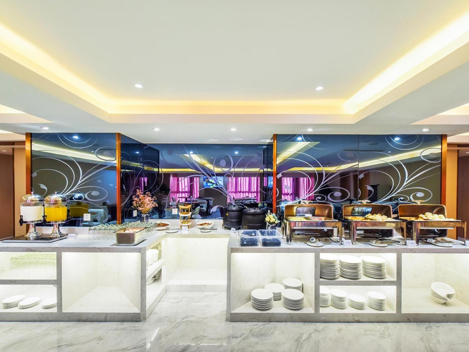 Lavande Hotel (Chongqing Longtousi North Railway Station) 15/38