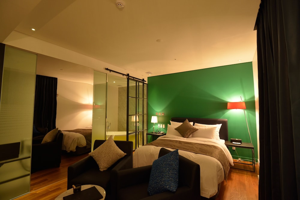 JB Design Hotel 44/77