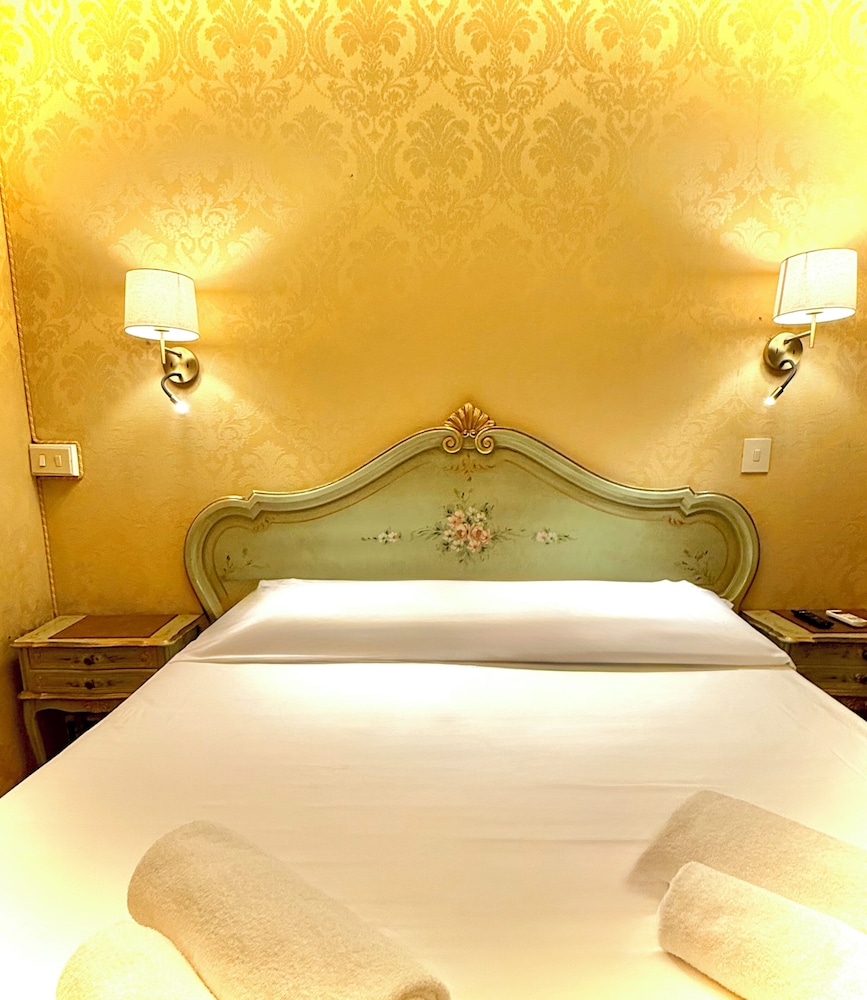 Airone Hotel 27/29