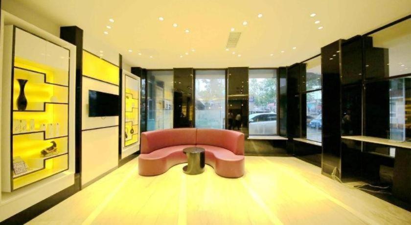 Lavande Hotel (Qingdao North Railway Station Siliu South Road) 30/49