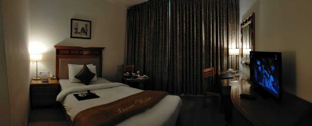 The Liwan Hotel 23/38