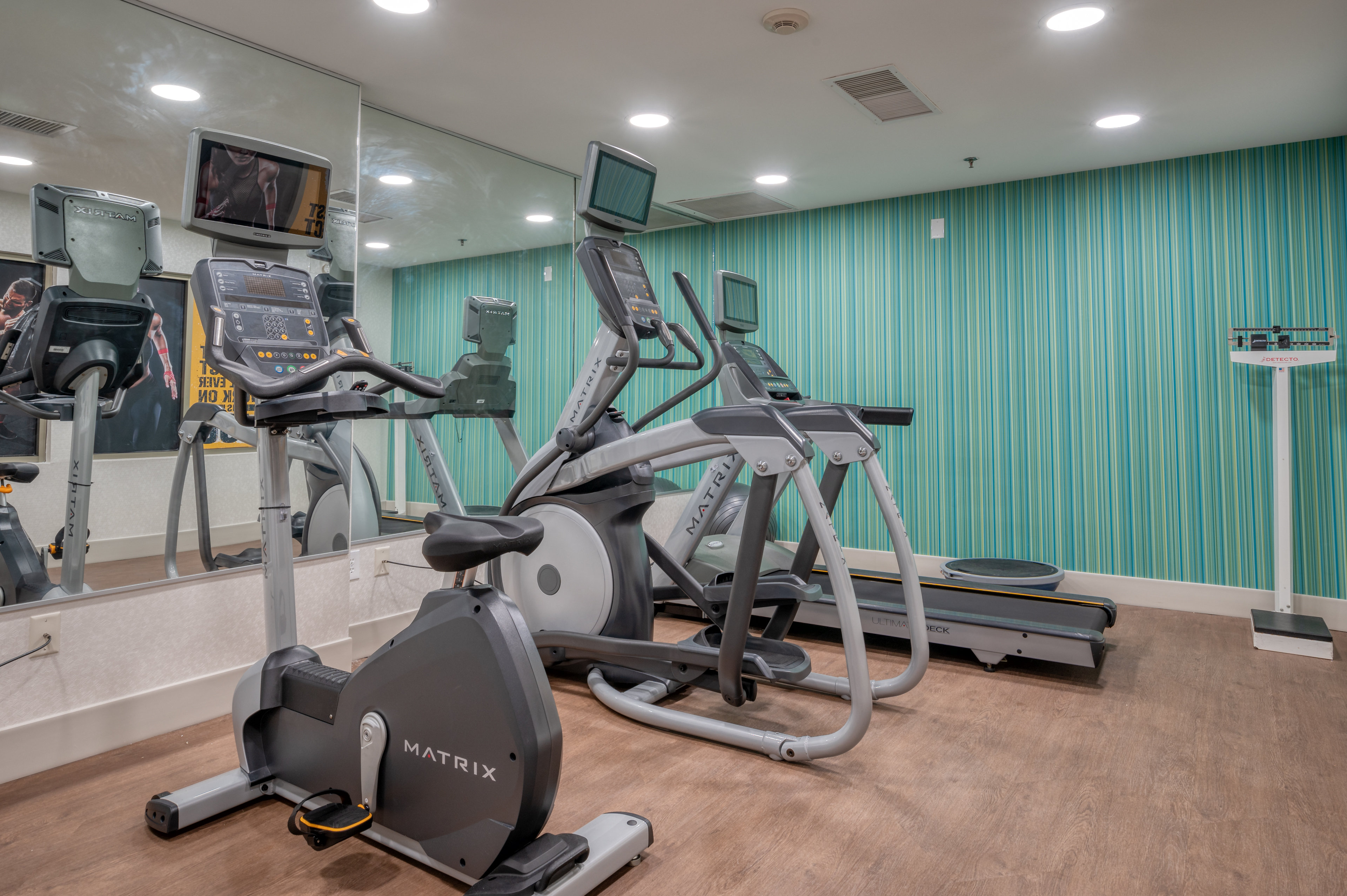 Holiday Inn Express Hotel And Suites Greenville 30/55