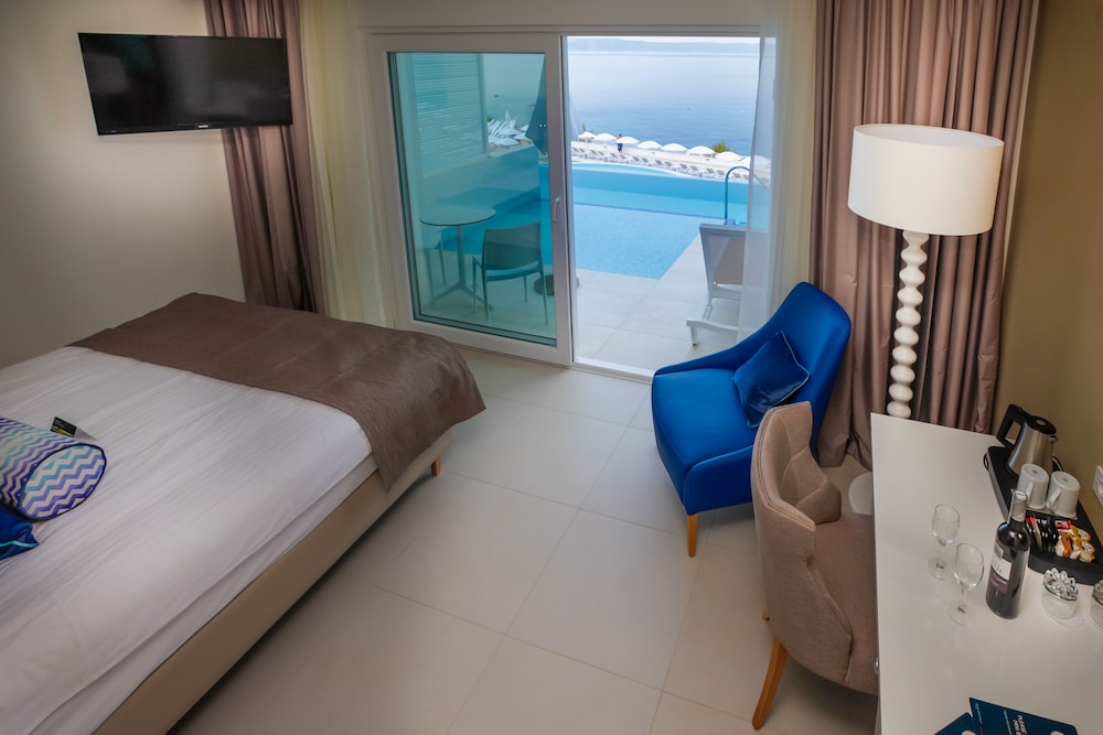 TUI BLUE Adriatic Beach - Adults Only 26/75