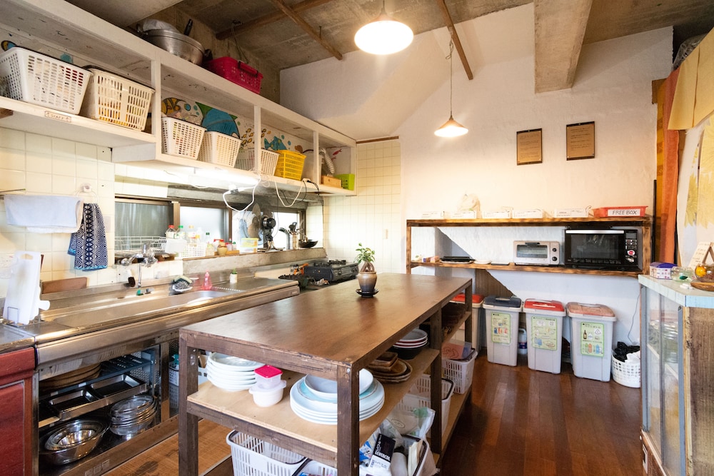 Guest House Asibina - Hostel 10/50