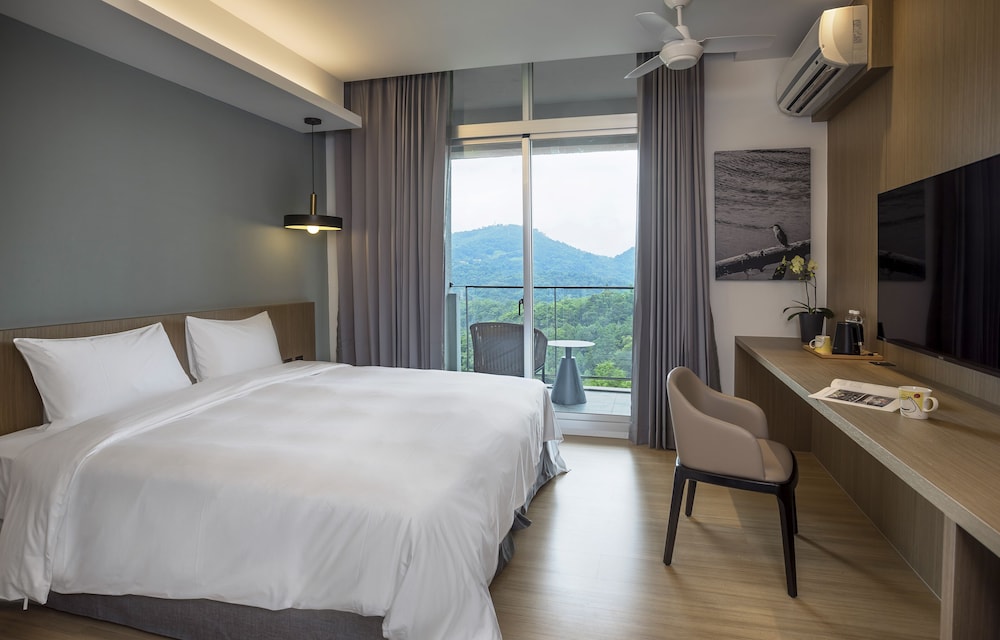 Hotelday Plus Sun Moon Lake 6/18