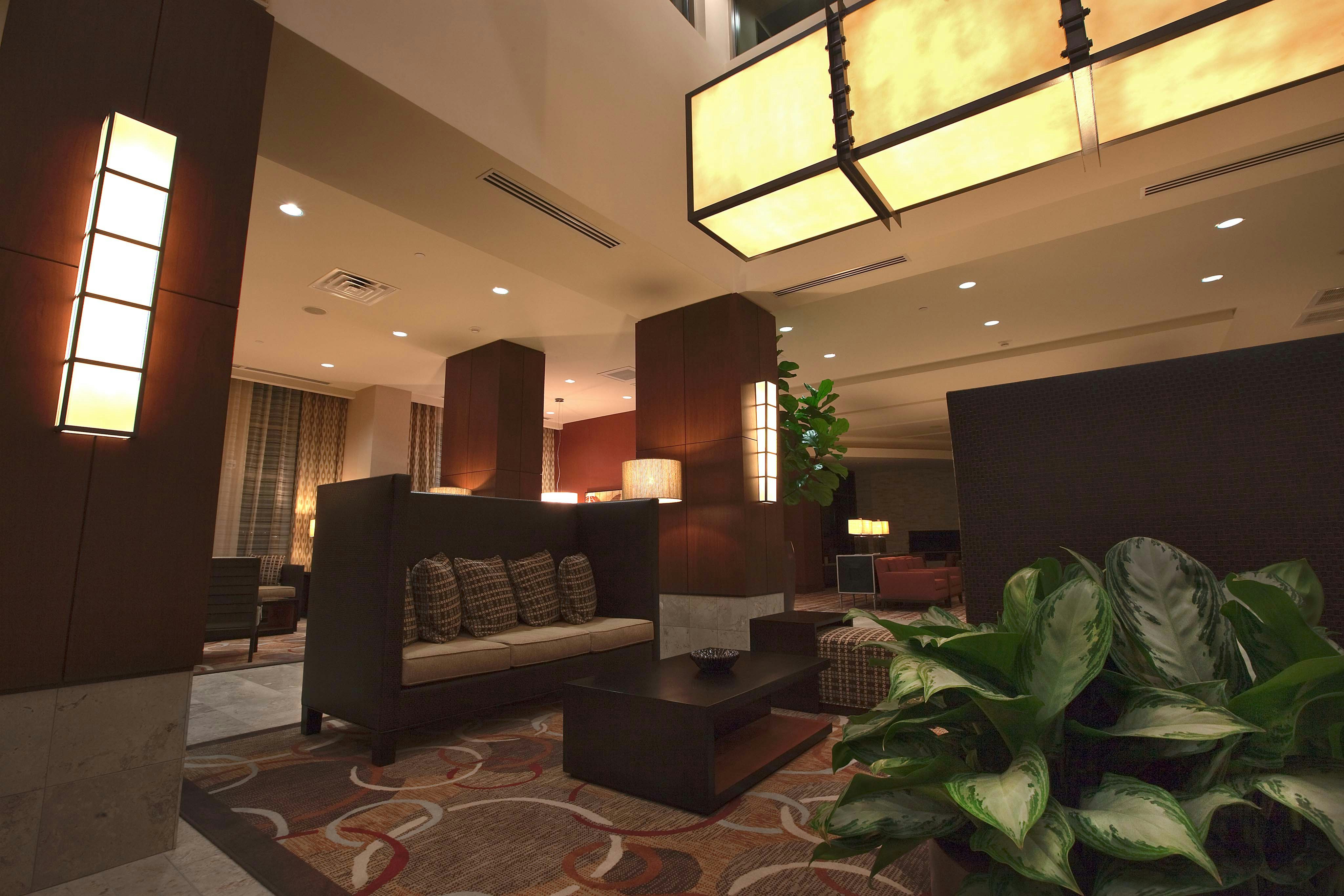 Embassy Suites Palmdale 36/63