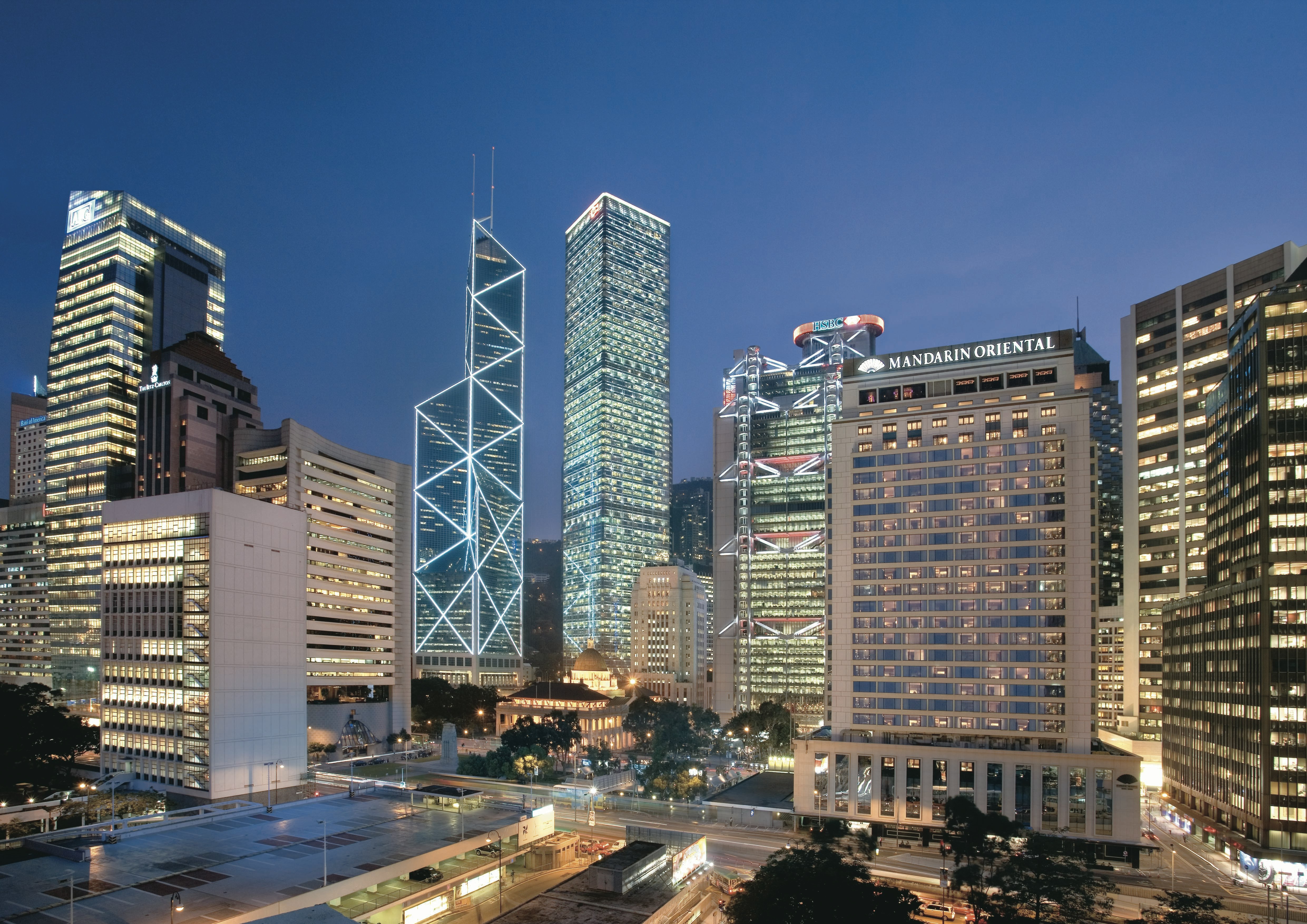 Mandarin Oriental Hong Kong 75/81