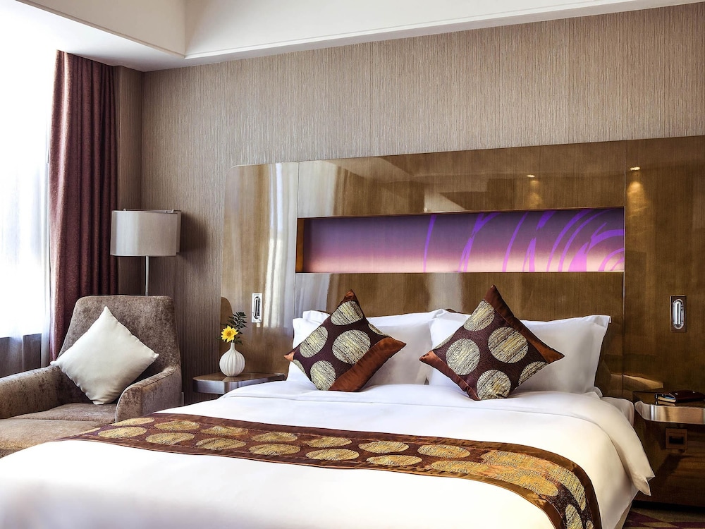 NOVOTEL DAQING HAOFANG 18/47
