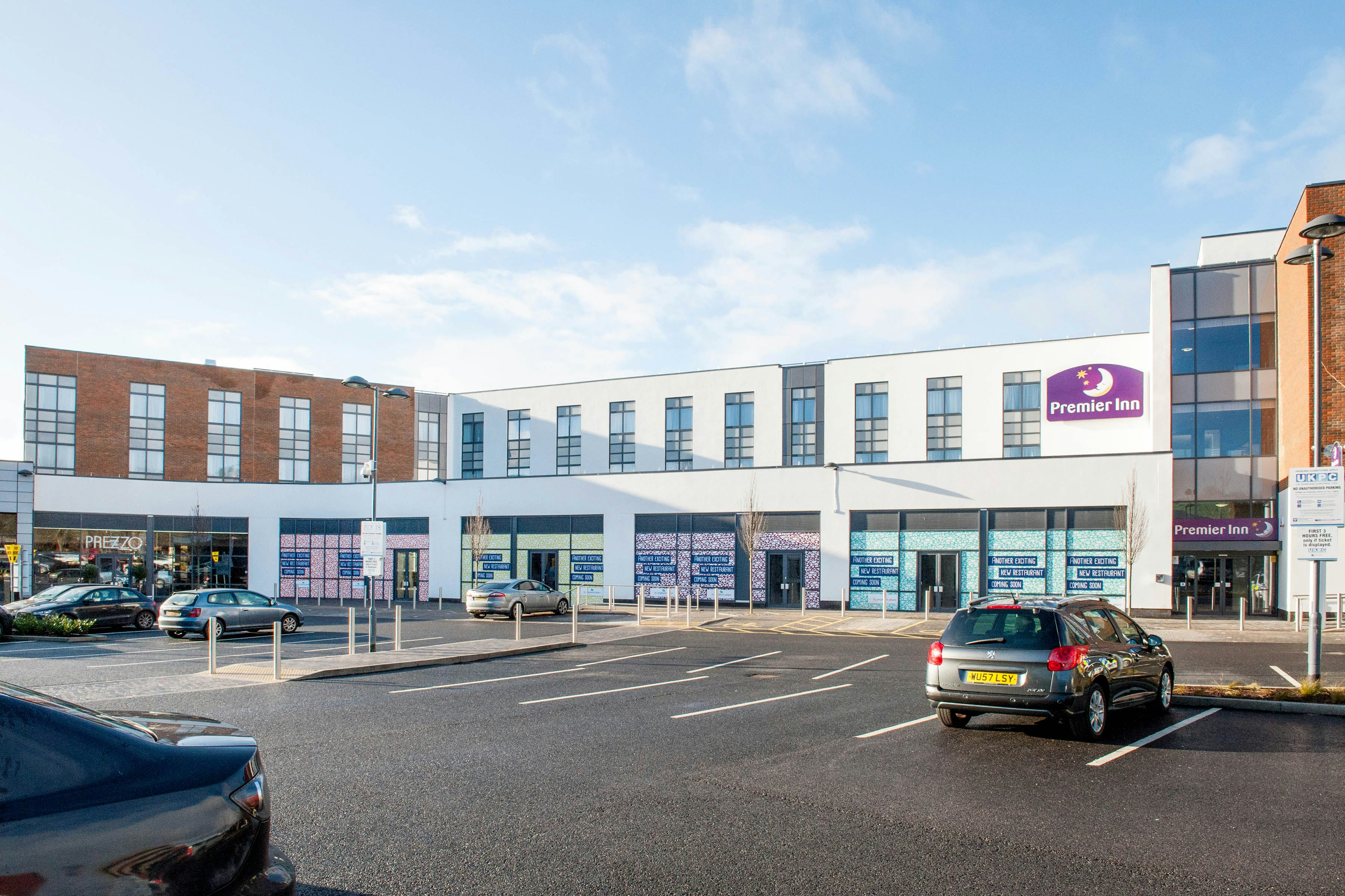 Premier Inn Trowbridge 32/39