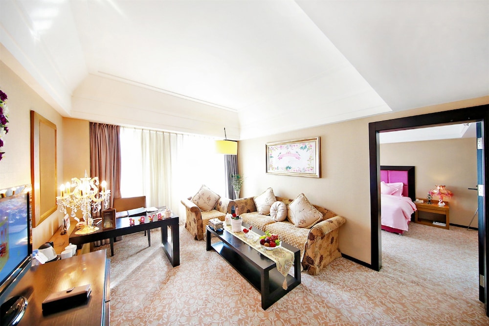 Haiyun Jinjiang International Hotel 30/50