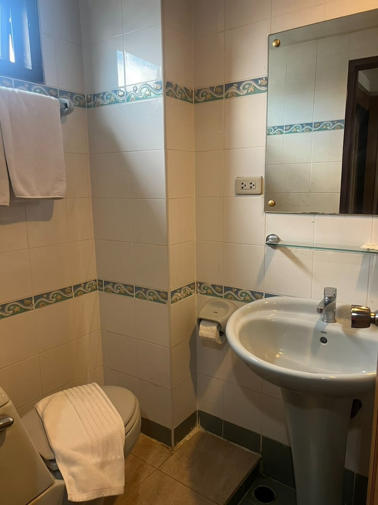 Win Long Place Hotel And Serviced Apartment 57/57