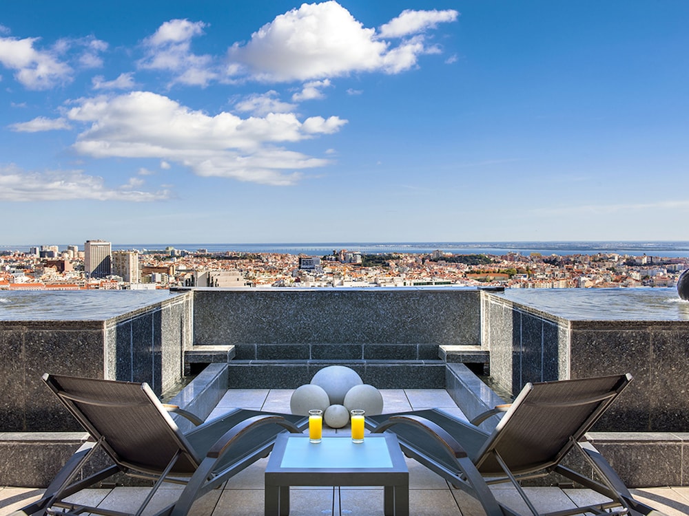 Dom Pedro Lisboa 46/50