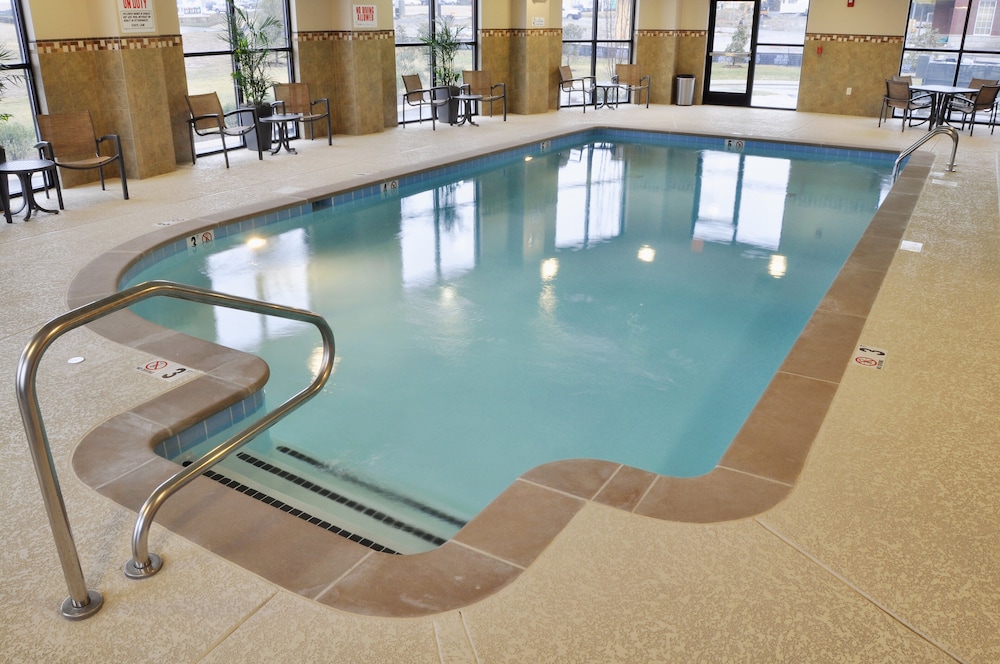 Holiday Inn Express Hotel and Suites Mt. Juliet-Nashville Area 40/70