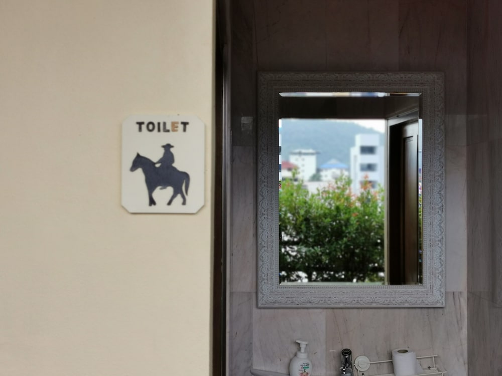 Lertnimit Boutique Hotel photo3