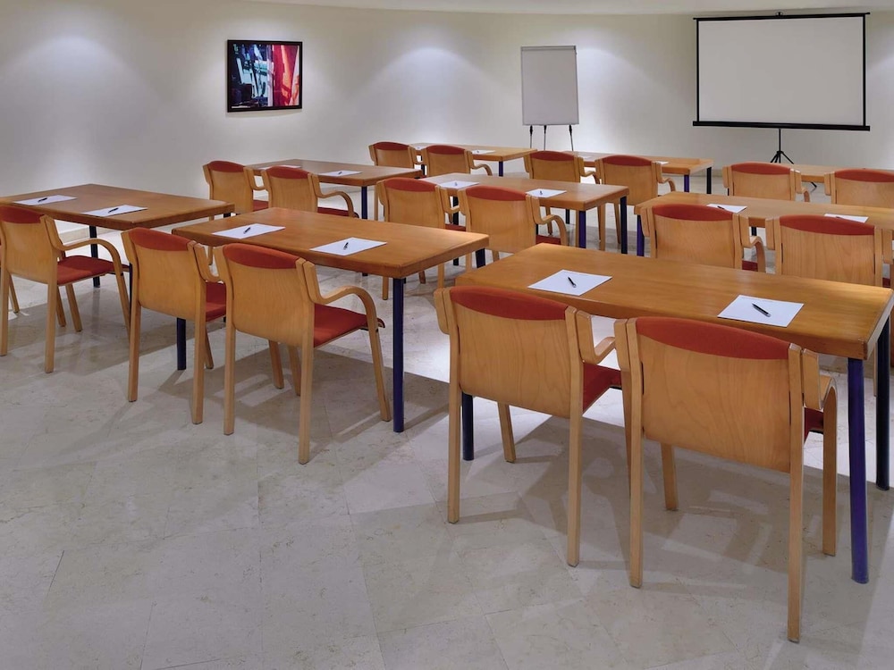 Movenpick Resort and Residences Aqaba 37/49