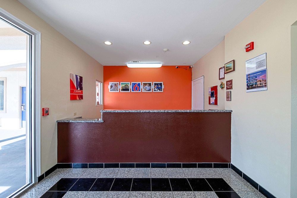 Lobby at Motel6 Rhome, TX, Rhome - TX