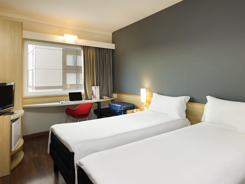 STANDARD, TWIN BEDS
