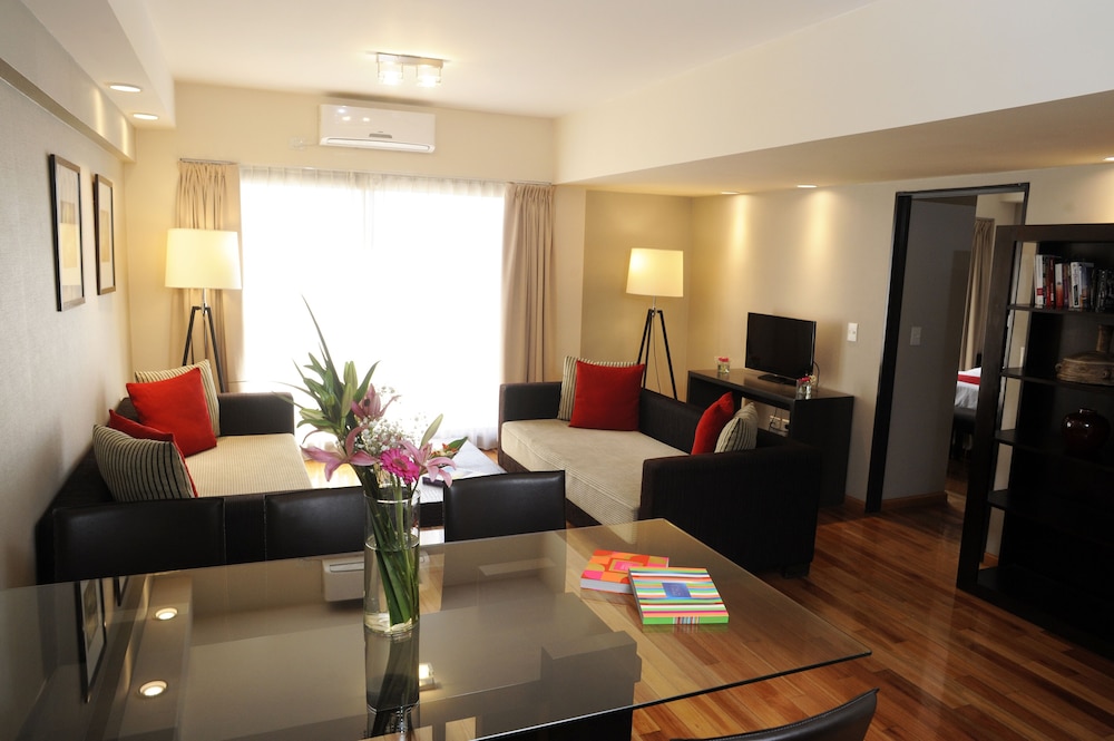 Urban Suites Recoleta Boutique Hotel 56/77
