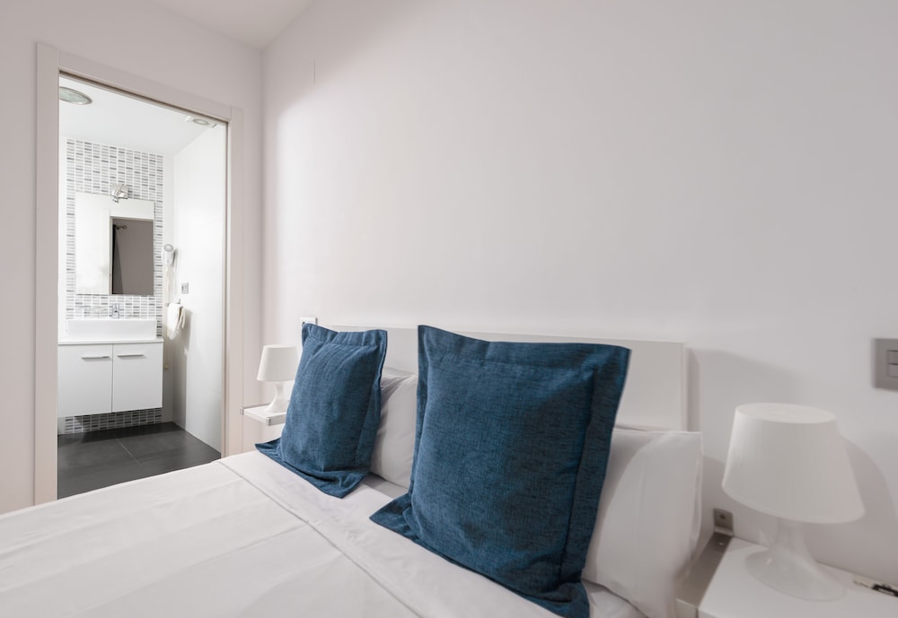 Apartamentos Globus By Be Alicante 10/36