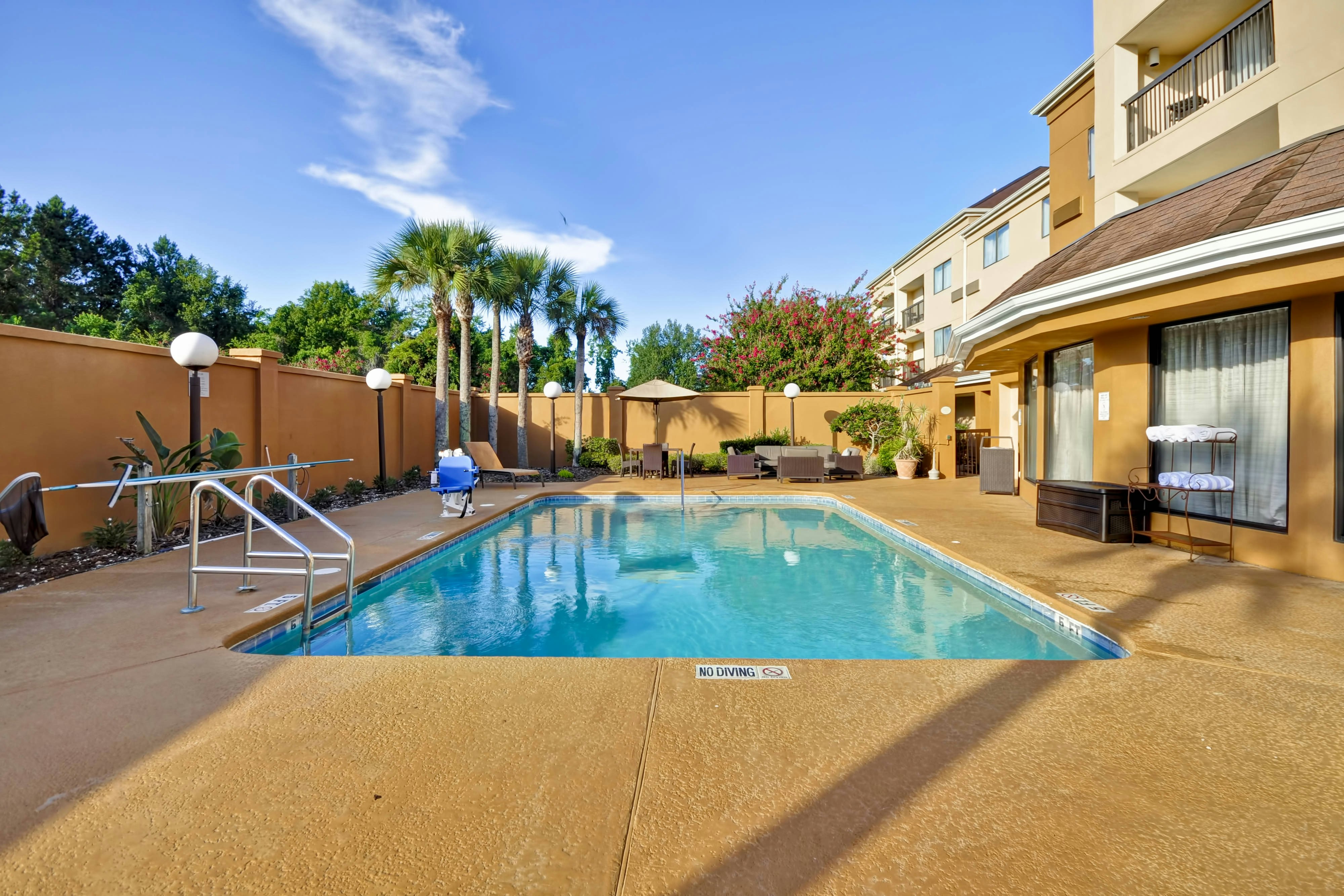 Courtyard Jacksonville Airport Northeast 17/19