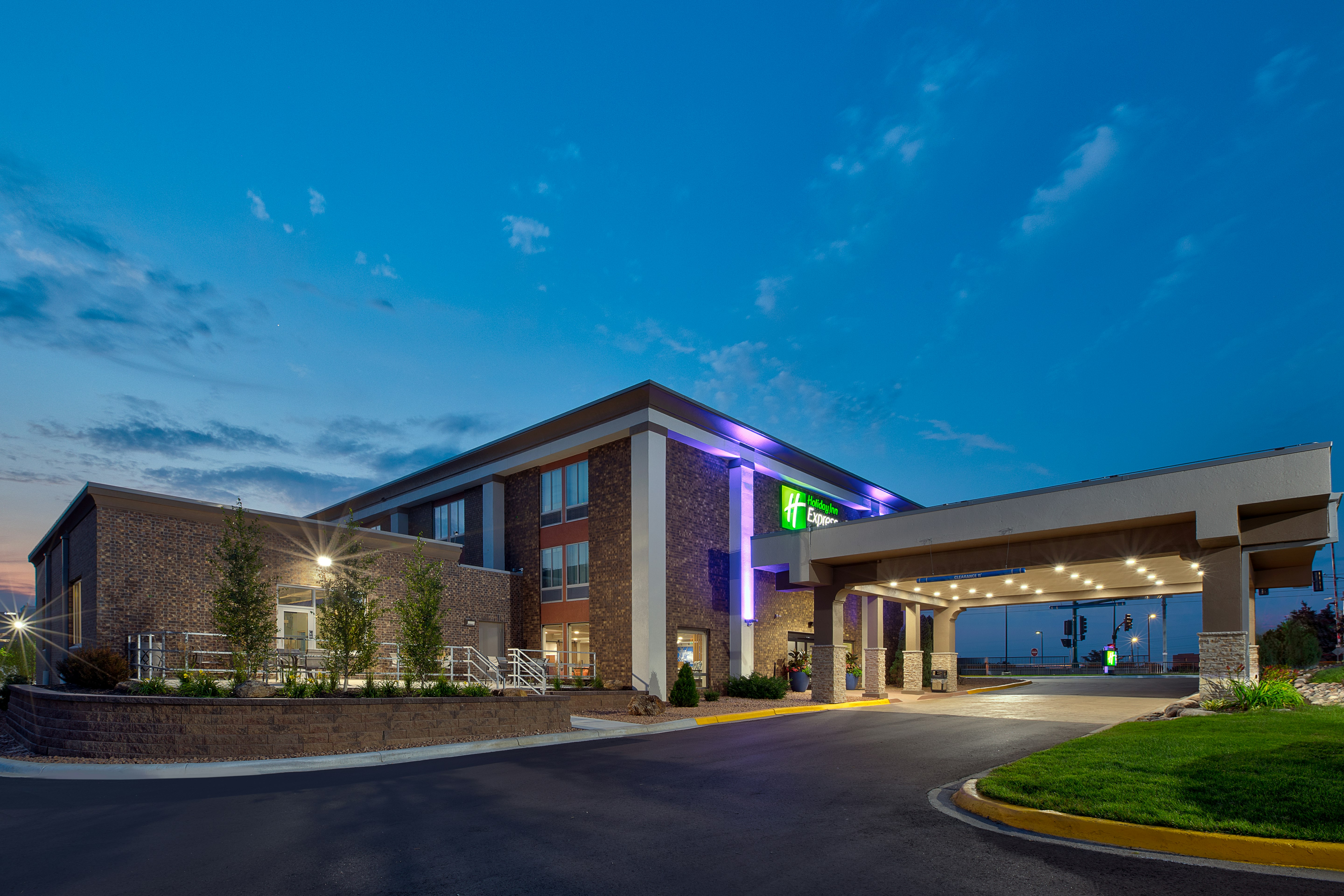 Holiday Inn Express And Suite Eden Prairie Minneapolis 2/57