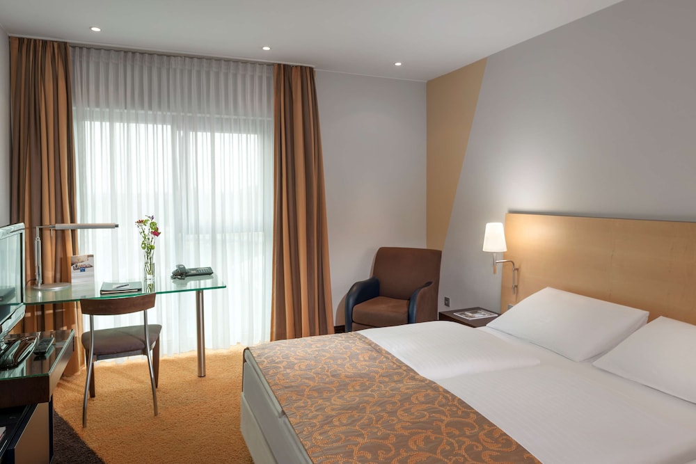 STANDARD, TWIN BEDS