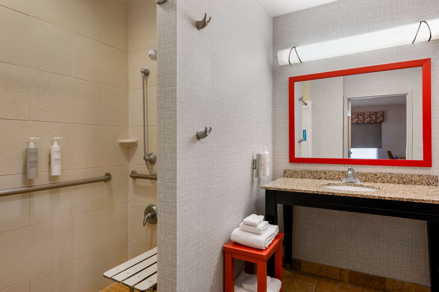 Hampton Inn Suites Dodge City 38/38