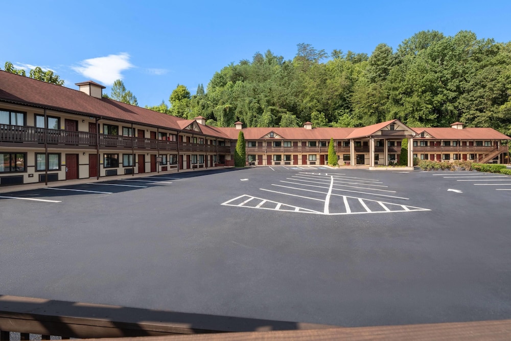 Quality Inn Helen, GA 54/64