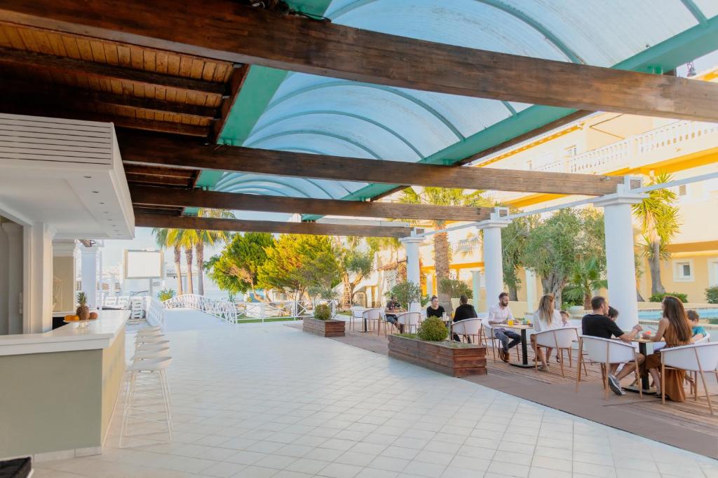 Ionian Blue Beach Hotel Adults Friendly 26/34