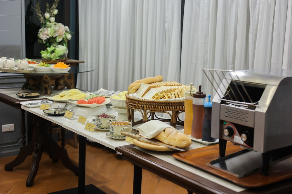 Eurana Boutique Hotel 70/87