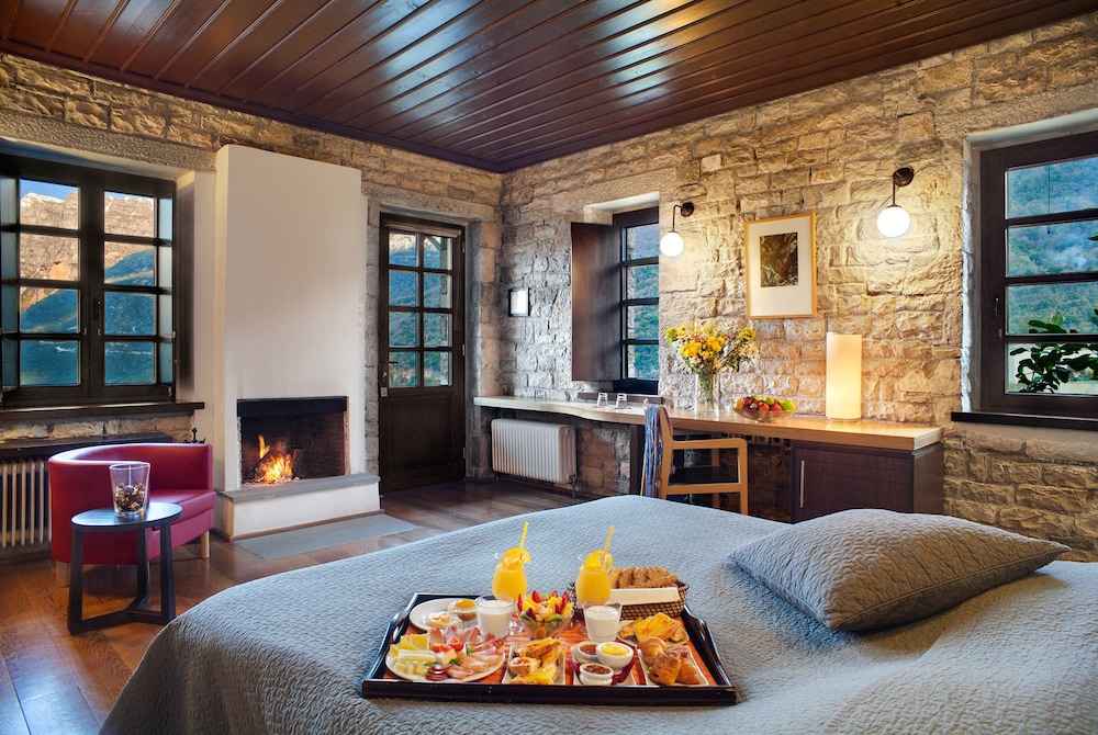 Aristi Mountain Resort Hotel And Spa 37/69