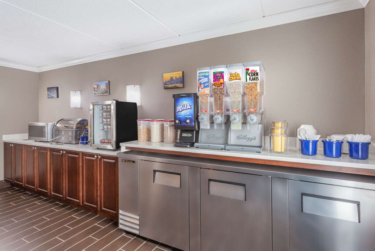 Holiday Inn Express Plattsburgh 2/12
