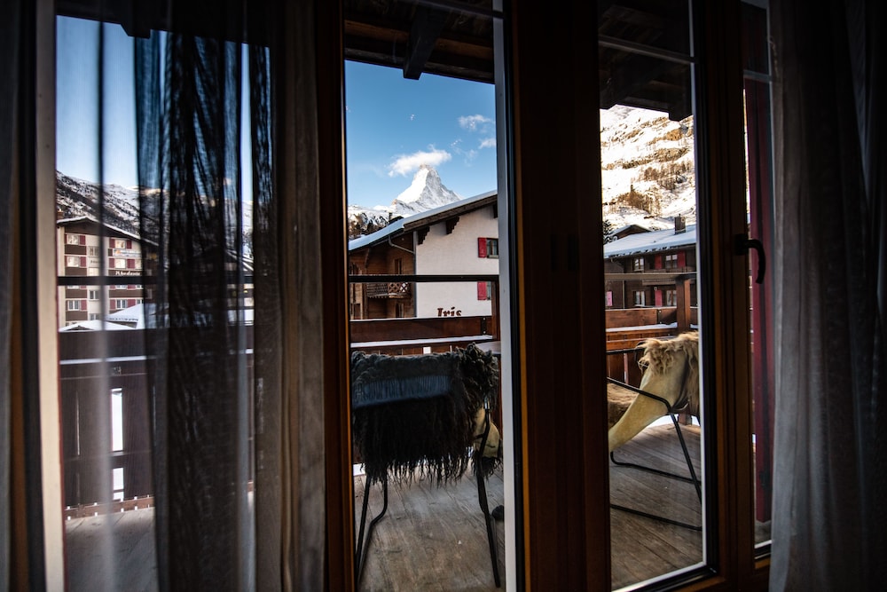 Tradition Julen Hotel 57/62