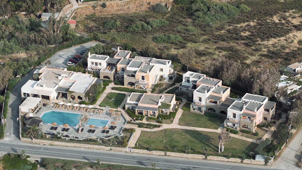 Porto Kea Suites 4/70