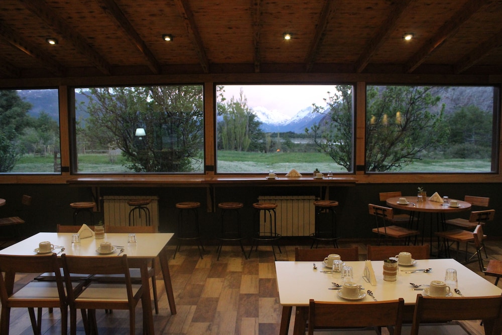 Fitz Roy Inn 47/54