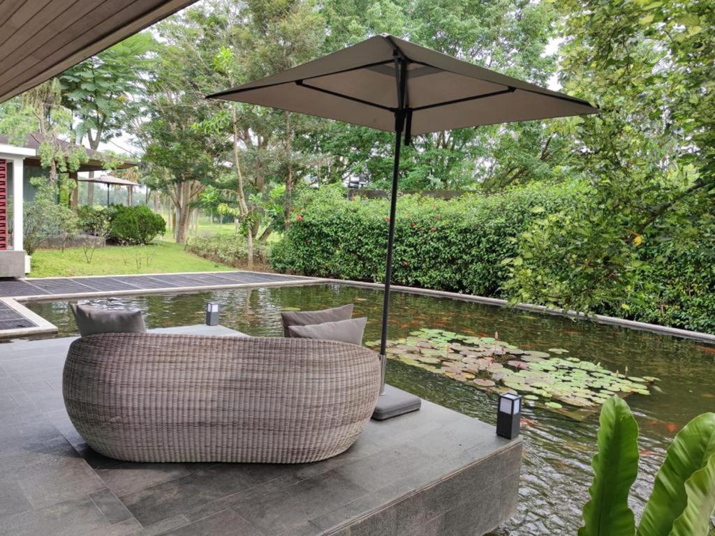 Djoglo Luxury Bungalow 34/44