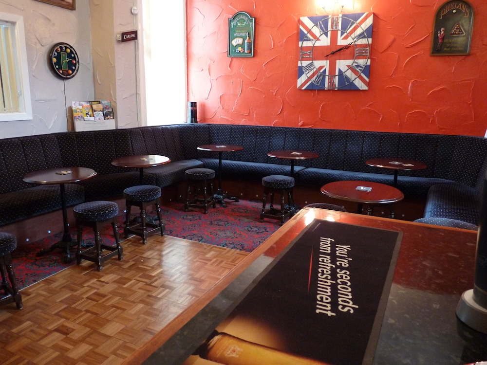 Hilbre Hotel 1/40