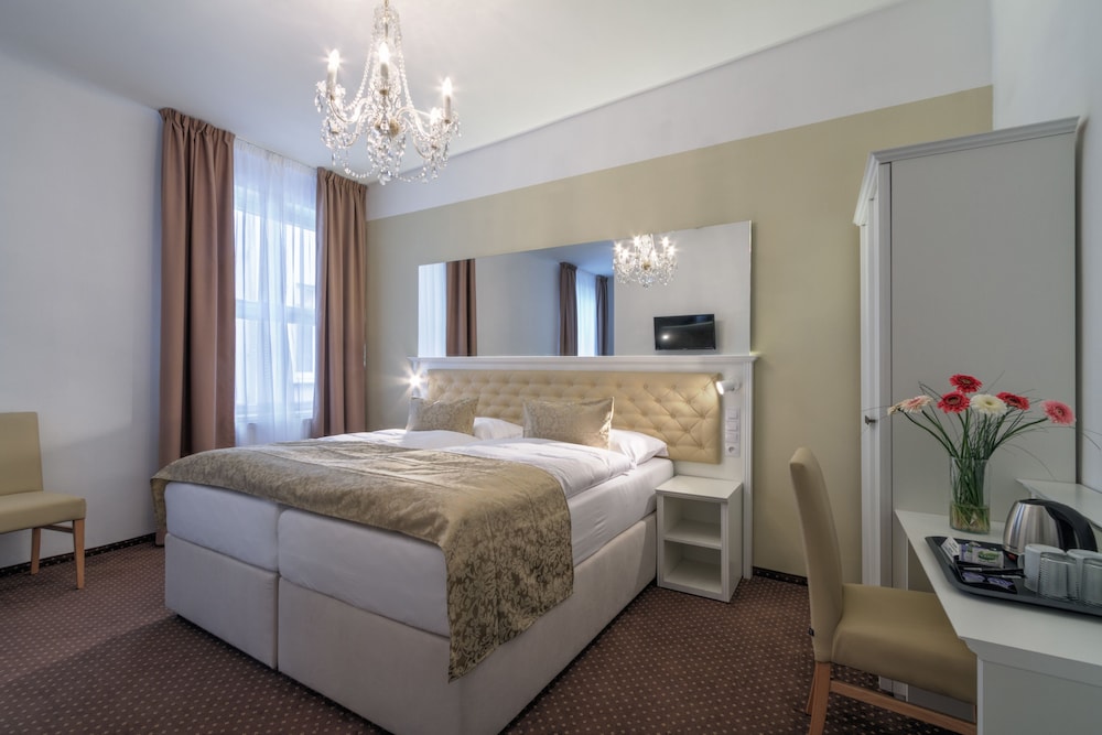 Taurus Hotel Prague 44/65